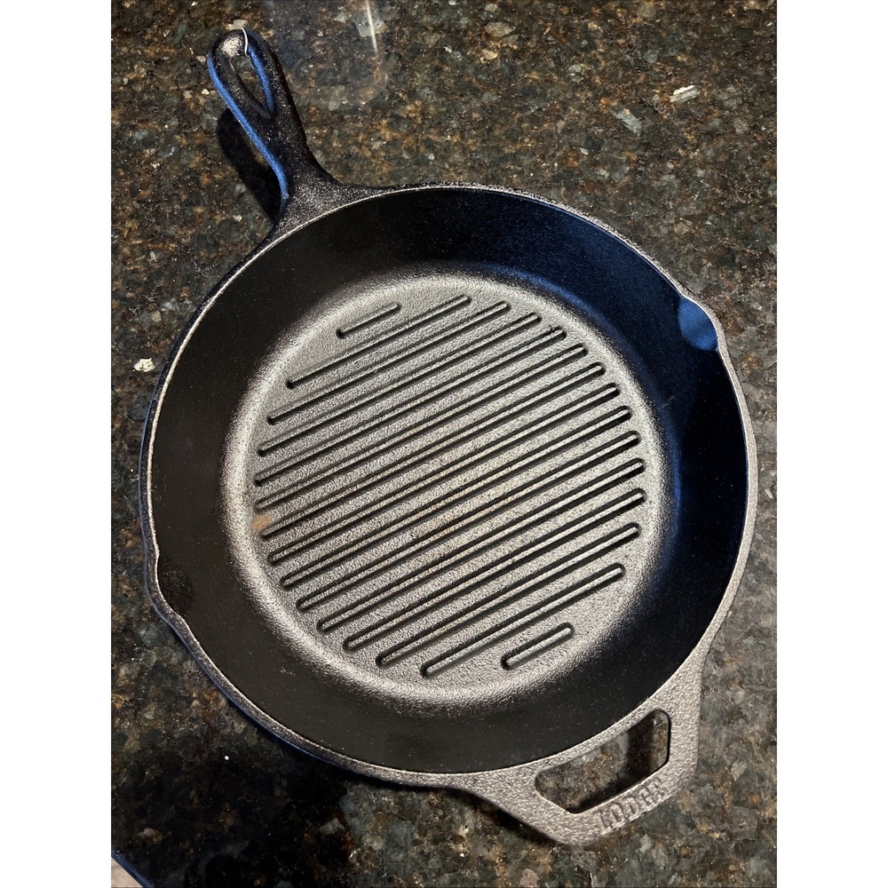 Lodge 8GP Round Cast Iron Grill Frying Skillet Griddle Fry Pan 10.5" Made In USA